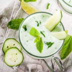 Avocado-Gurkensuppe